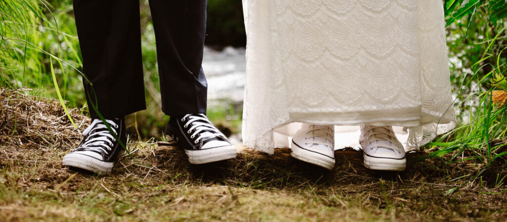 Elopement bride and groom wearing converse sneakers